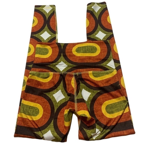 Dirty Blondes retro print workout leggings size XS NWOT - Picture 1 of 4